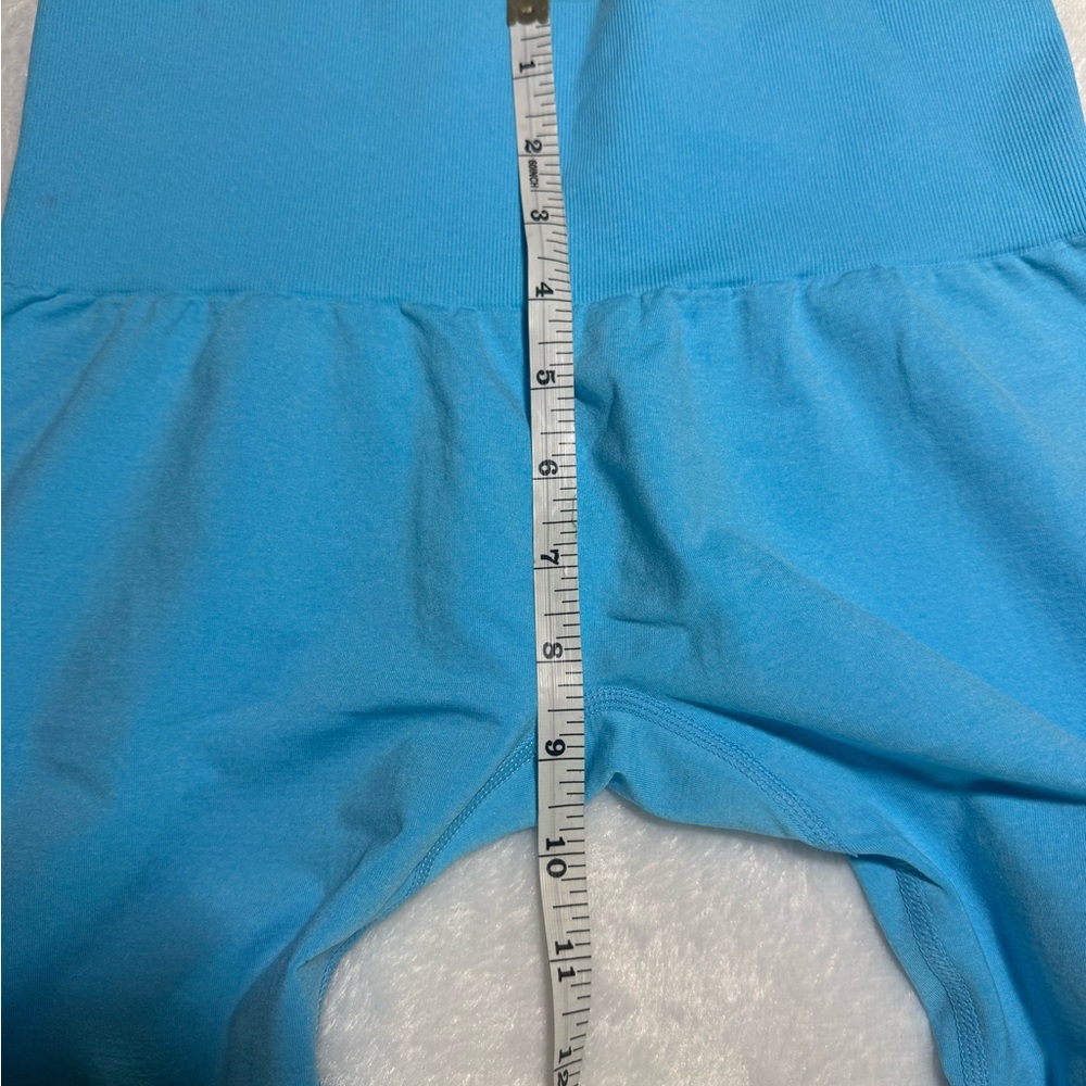 NVGTN Vibrant Sky Blue Leggings - Picture 3 of 7